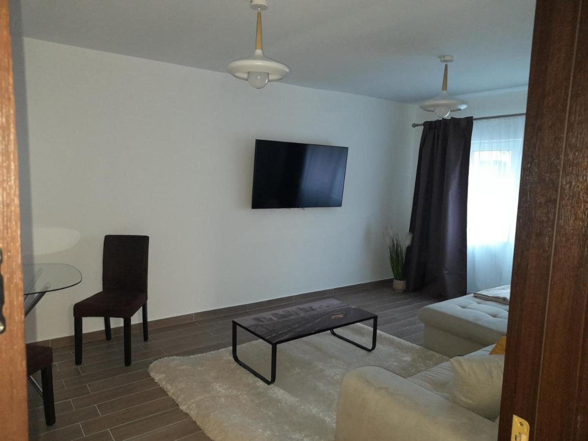 Armony Apartment Braşov Dış mekan fotoğraf